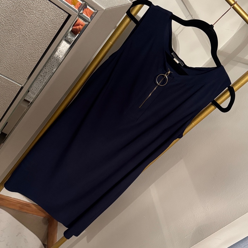 Elegant Navy Sleeveless Dress